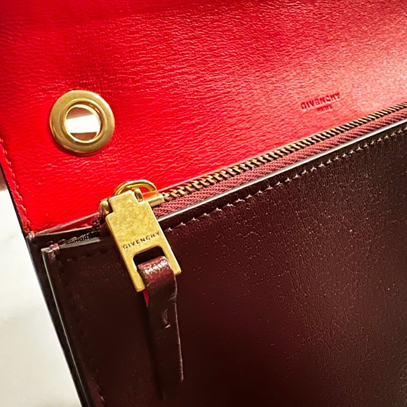 Givenchy envelope clutch / wallet on chain NWT - Picture 9 of 13